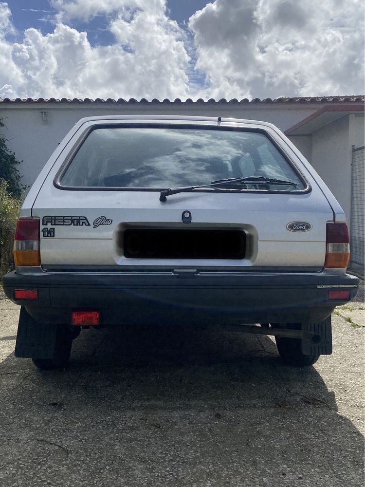 Ford Fiesta Ghia 1.1