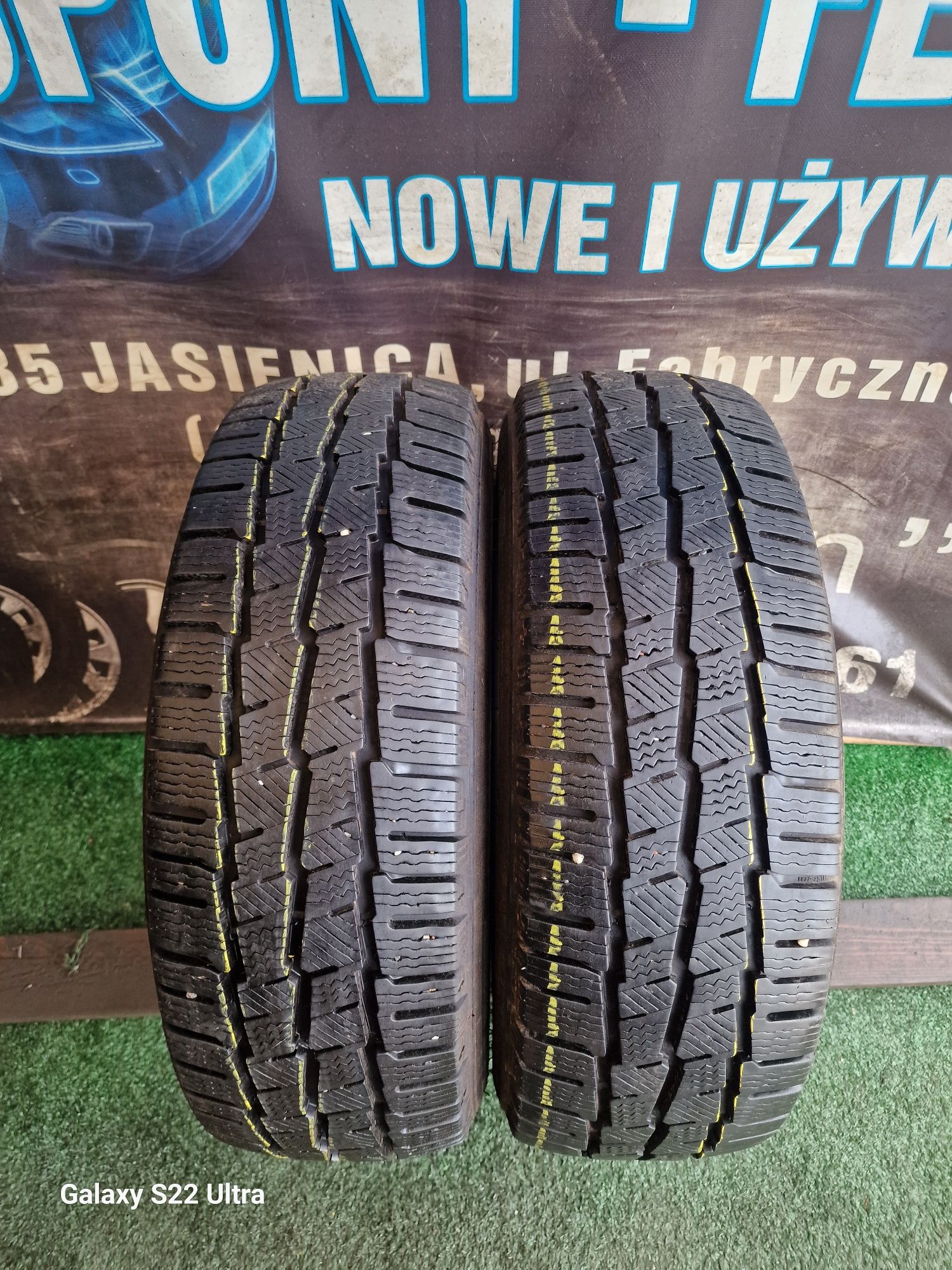 Opony zimowe 215/60/17C Michelin wzmacniane Para 9mm jak Nowe