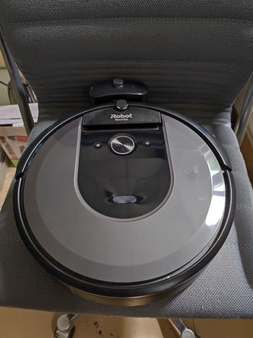 Irobot Roomba i7