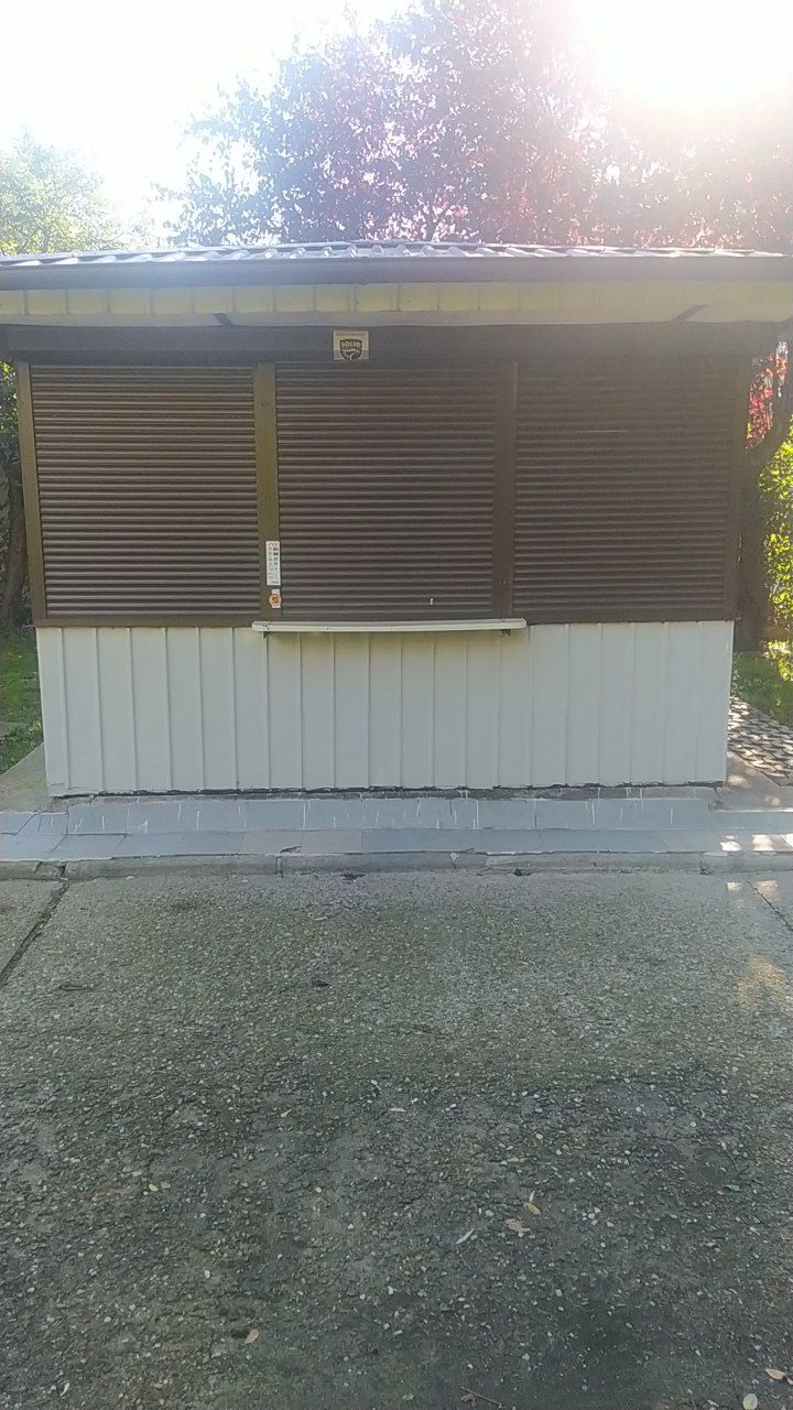 Sprzedam kiosk wolnostojący