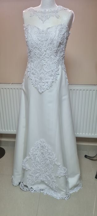 Suknia ślubna 40/42 nowa likwidacja salonu