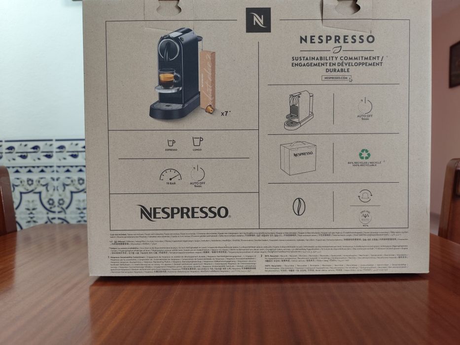 Máquina Nespresso Citiz D113 EU Black - Nova