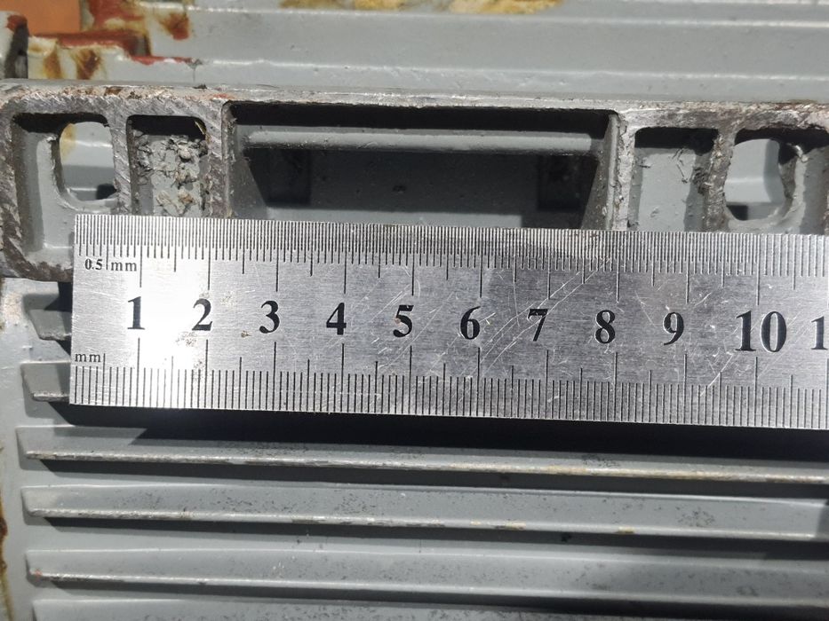 Электродвигатель АИР80В4У3
