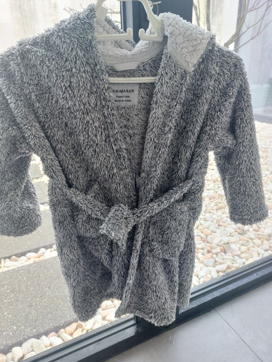 2 ROBES de criança como novos