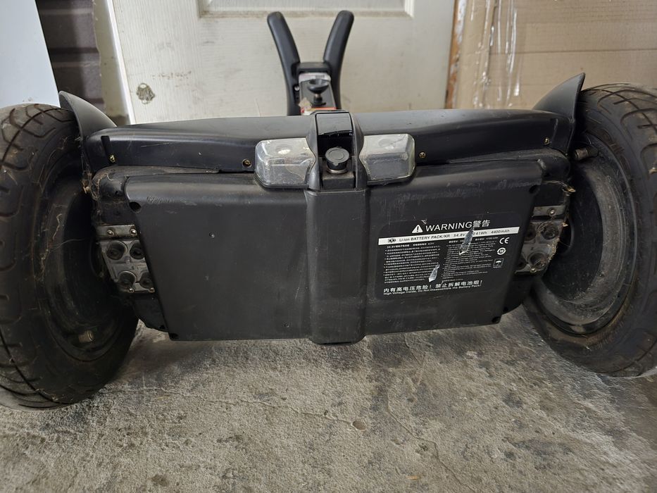 Продам сигвей Ninebot min proi без зарядного устройства