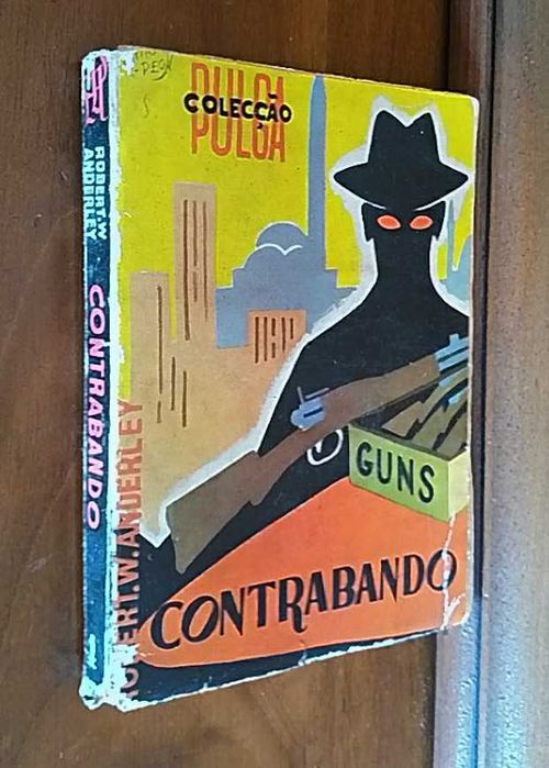 Livro minúsculo "Contrabando" da Coleção Pulga