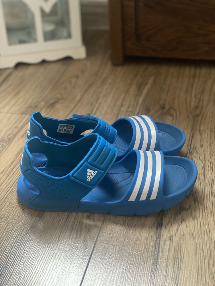 Sandały Adidas 36