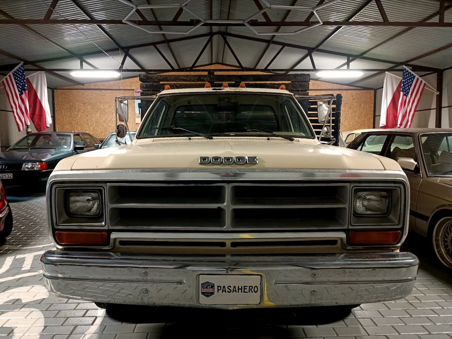 Dodge Ram 5.9 V8 pickup. Faktura VAT