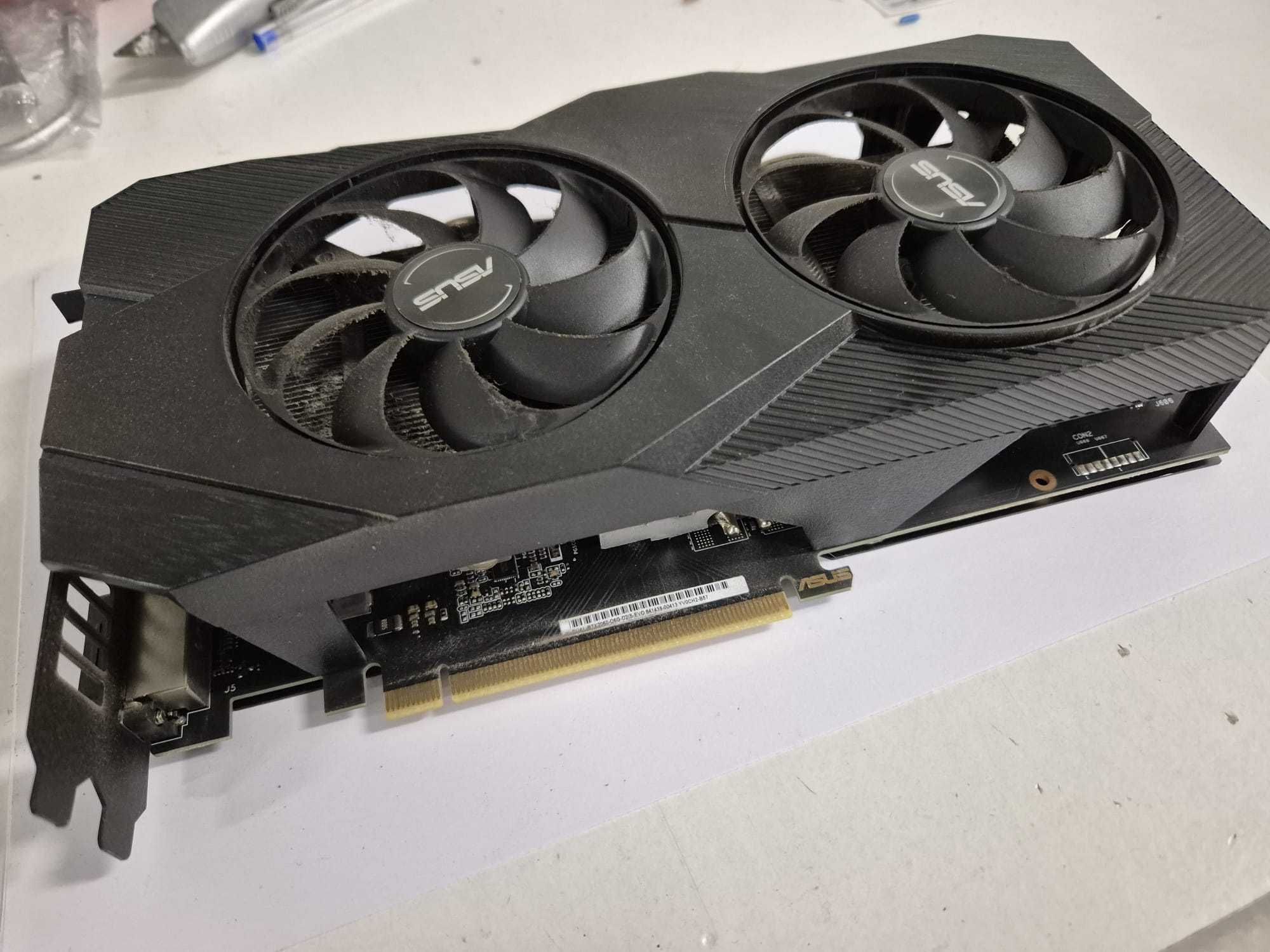 Placa Gráfica - ASUS Geforce RTX 2060 Dual OC  6GB GDDR6