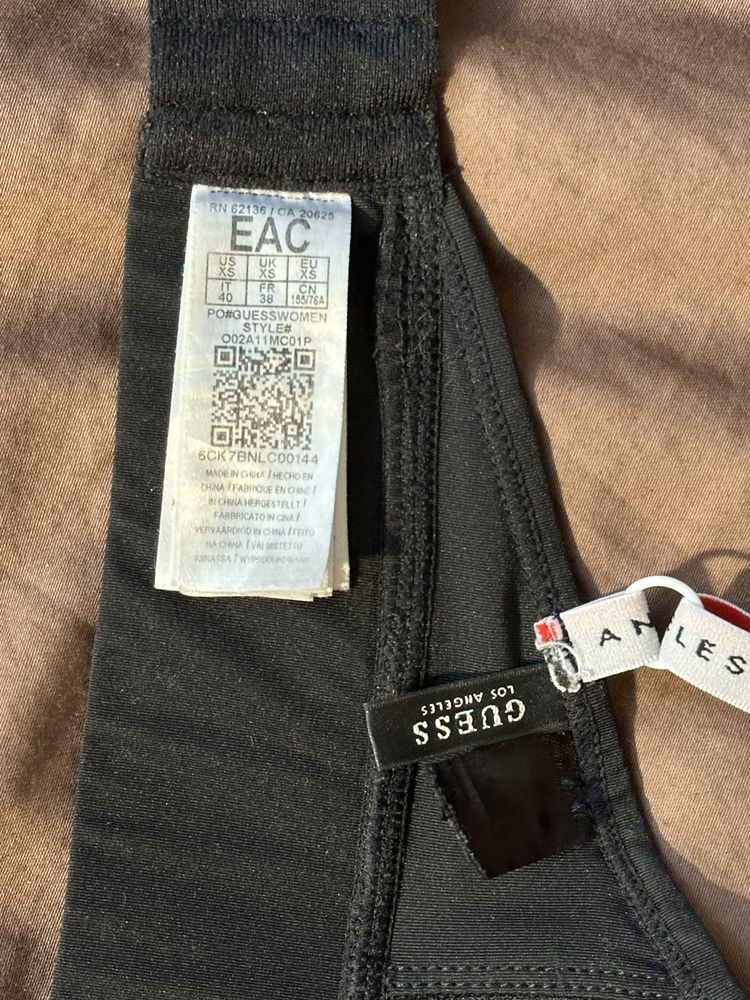 Спортивне бра Guess XS