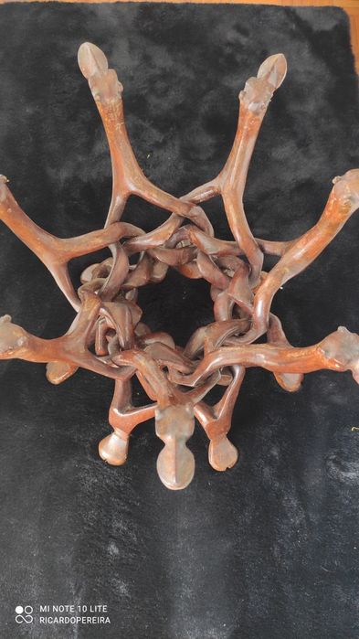 Vendo suporte em madeira para vasos