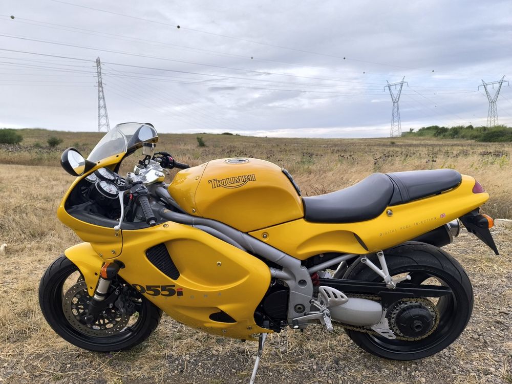 Triumph daytona 955i