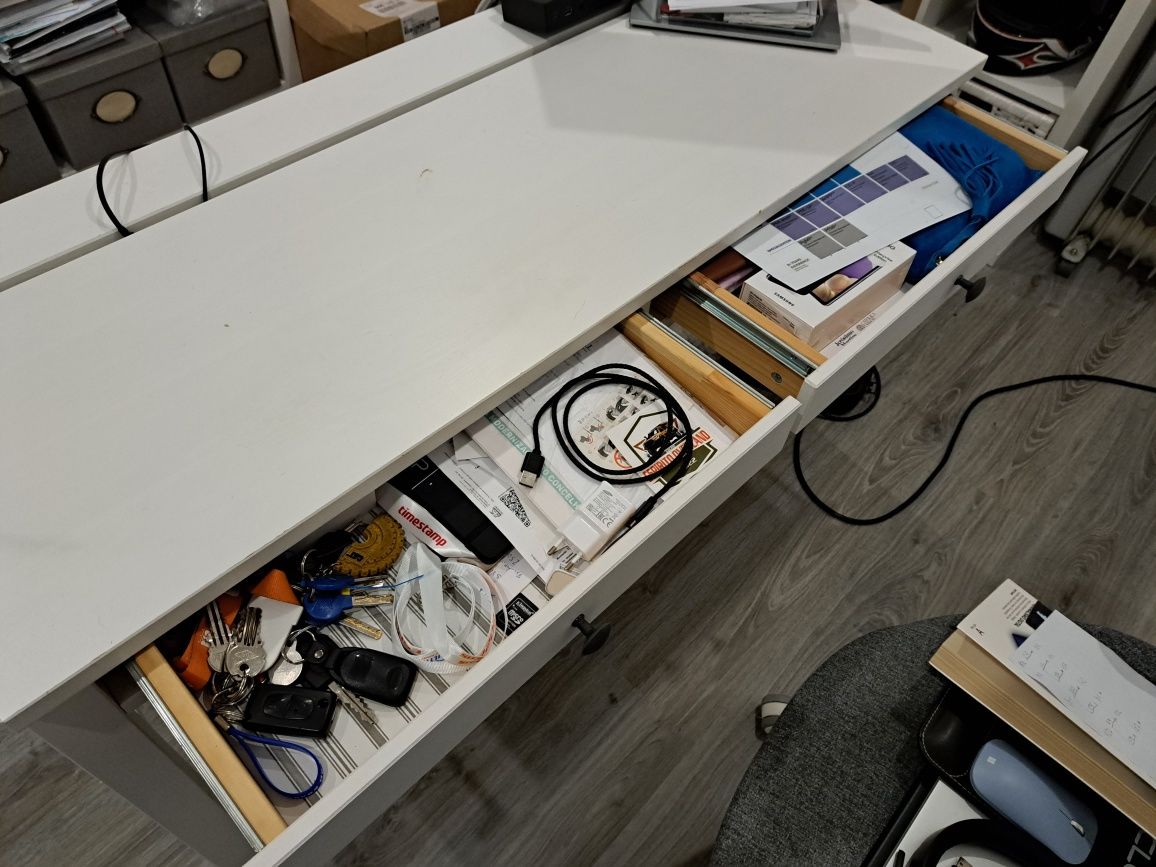 Secretaria Ikea Hemnes branca