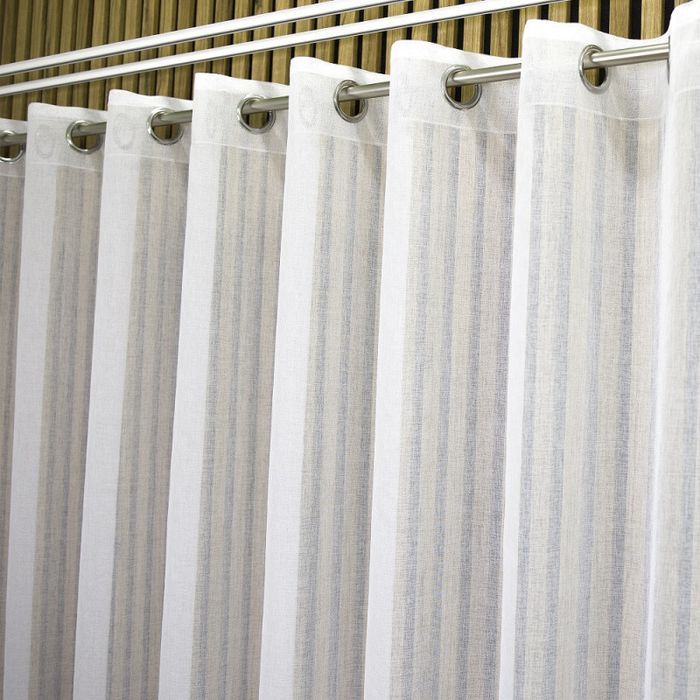 Firanka batyst gotowa na przelotkach z ołowianką 300x230 cm biała