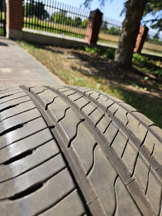 4x opony letnie 215/55R17 Goodyear Efficient Grip Performance 2