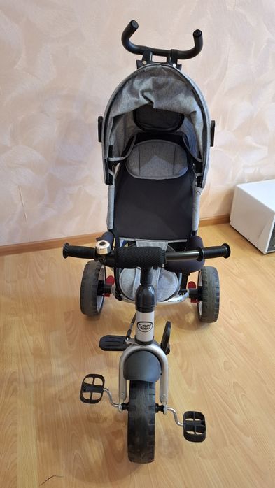 Дитячий велосипед з ручкою