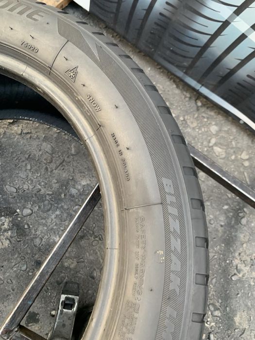 Шини 225/50 R17 Bridgestone зима 2022 рік 7,5 мм