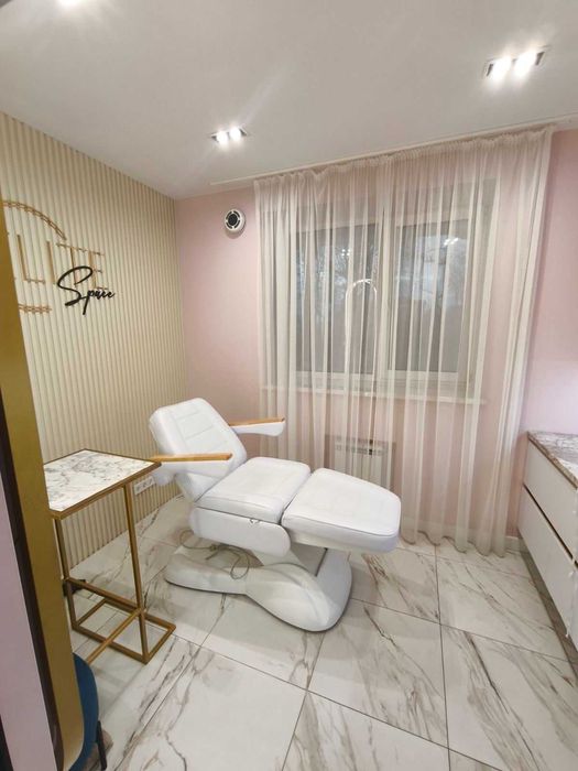 Продаж комерційного приміщення Березина