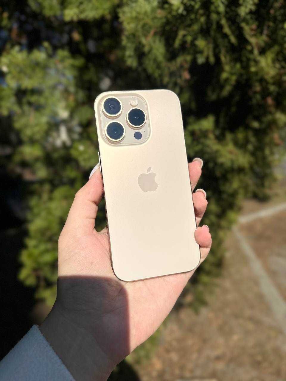 iPhone 16 Pro 512GB Desert Titanium E-Sim Neverlock