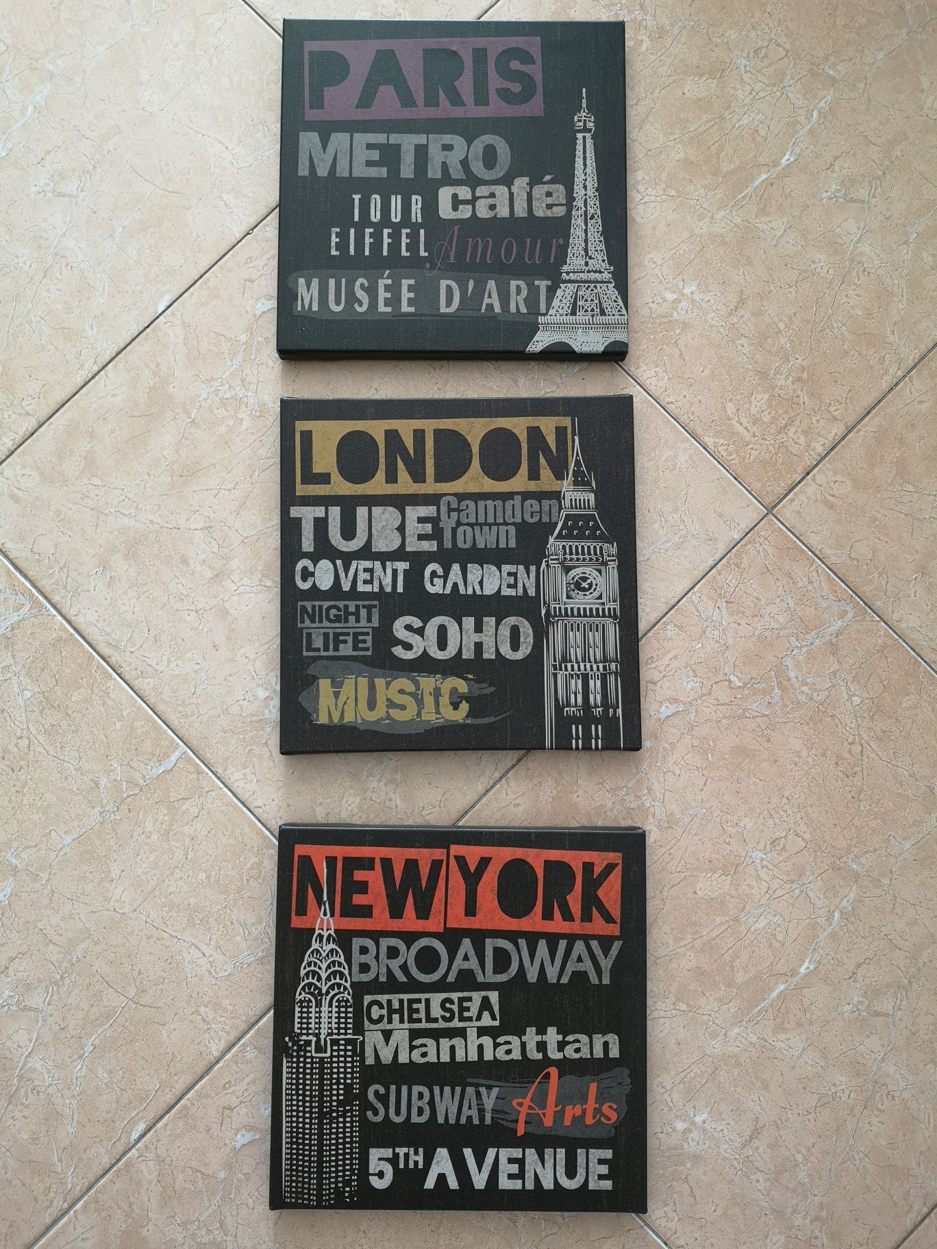 Conjunto de 3 quadros