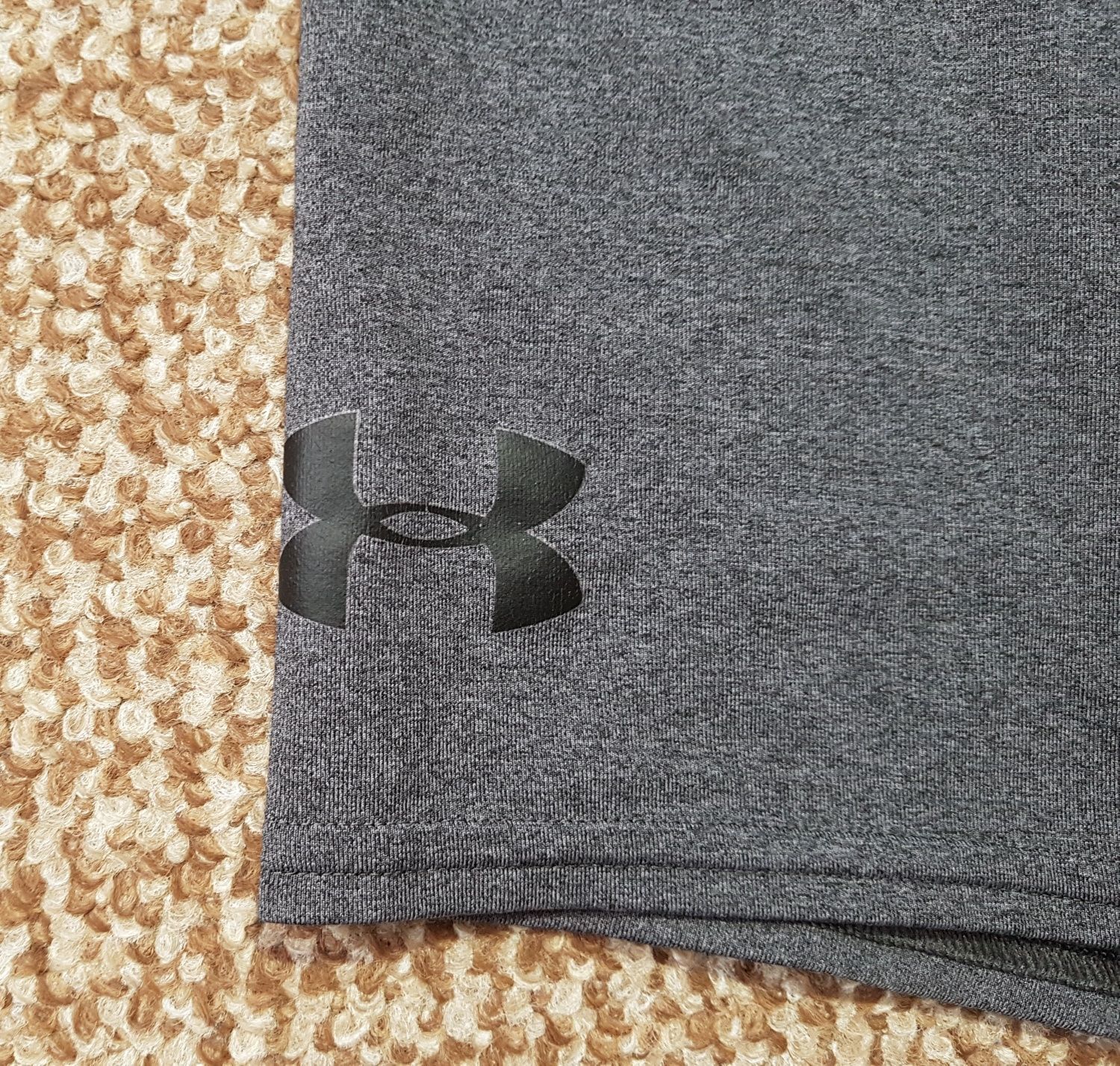 Under Armour компресійні шорти білизна труси оригінал M-L