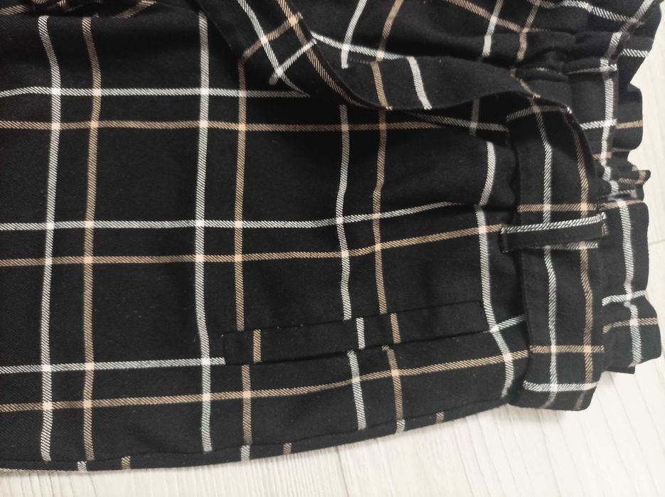 Spodnie materiałowe firmy Destination dla dziewczynki, rozmiar 158/164