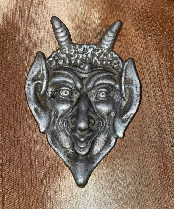 Вінтажна попільничка Люцифер/Мефістофель