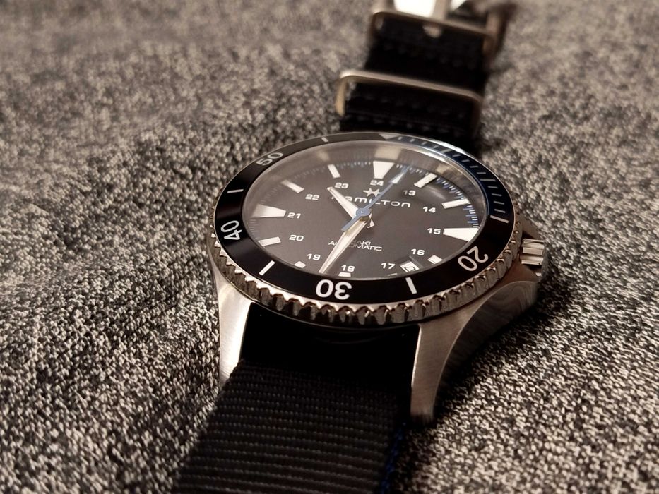 б.в. Hamilton Navy Scuba H82315931 Swiss made механіка годинник