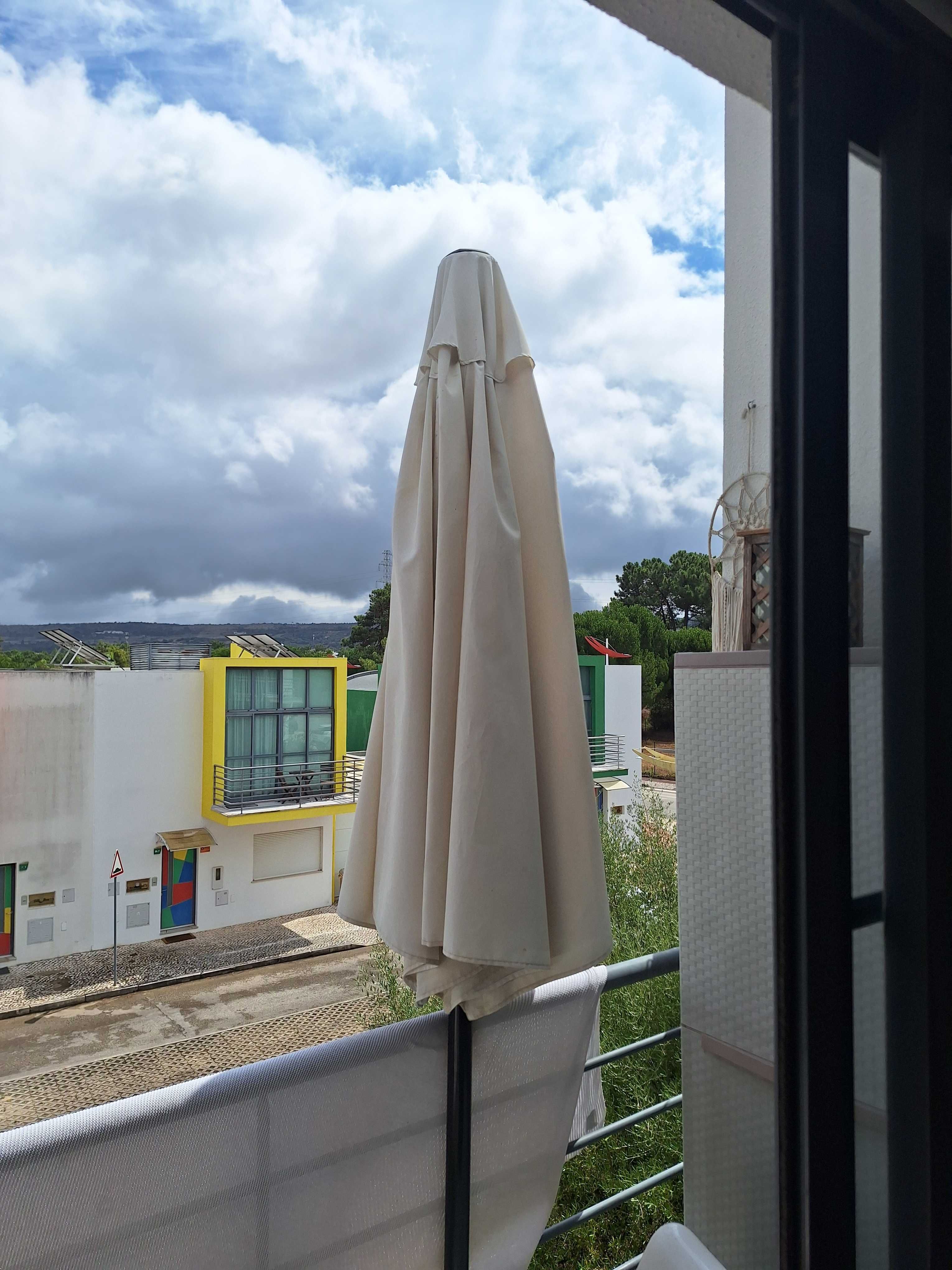 Chapéu de Sol e Base