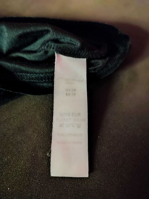 Sukienka Mini Wieczorowa Koktajlowa Aksamitna Satynowa New Look M