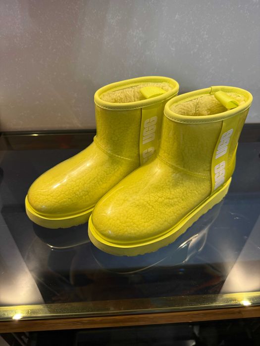 Ugg угі водонепроникні стан як нові 36р