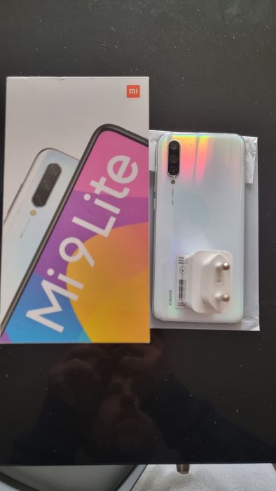 Telemovel xiaomil Mi 9 lite como novo