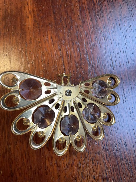 Swarovski figurka kolekcjonerska zloty paw z krysztalami