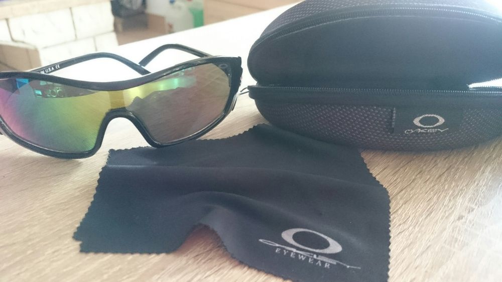 Okazja! Okulary przeciwsłoneczne Oakley idealne na narty!
