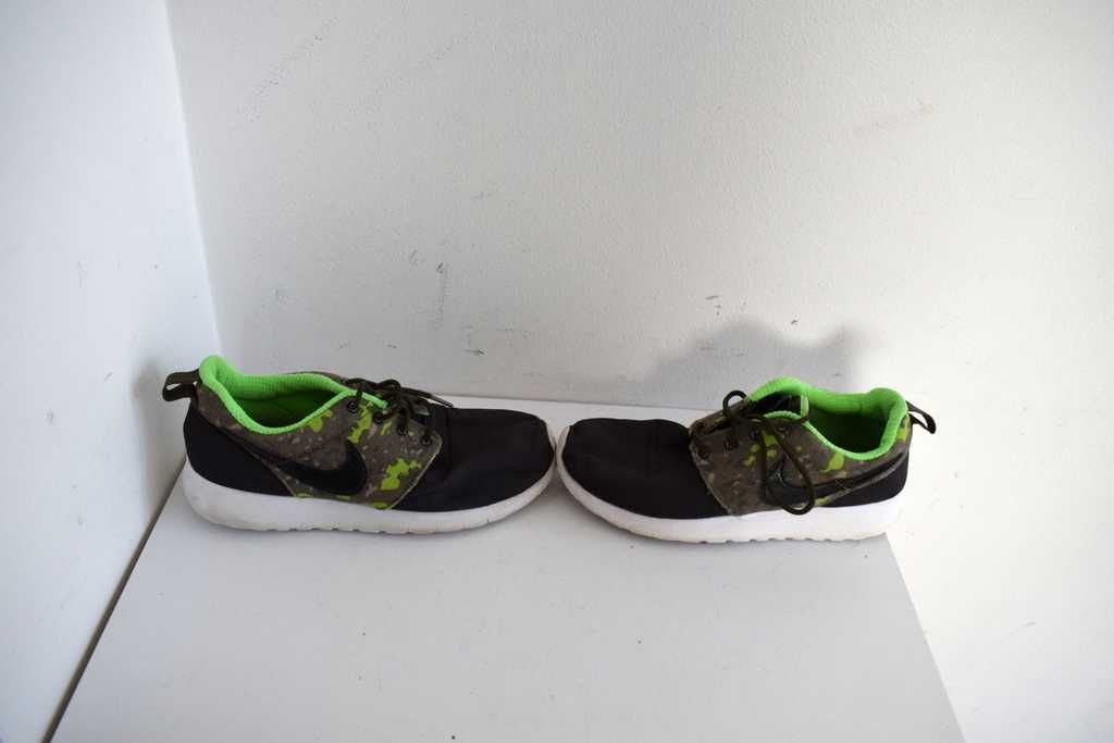 Buty Nike Roshe One Print Gs buty sneakersy 37 ,5 czarne