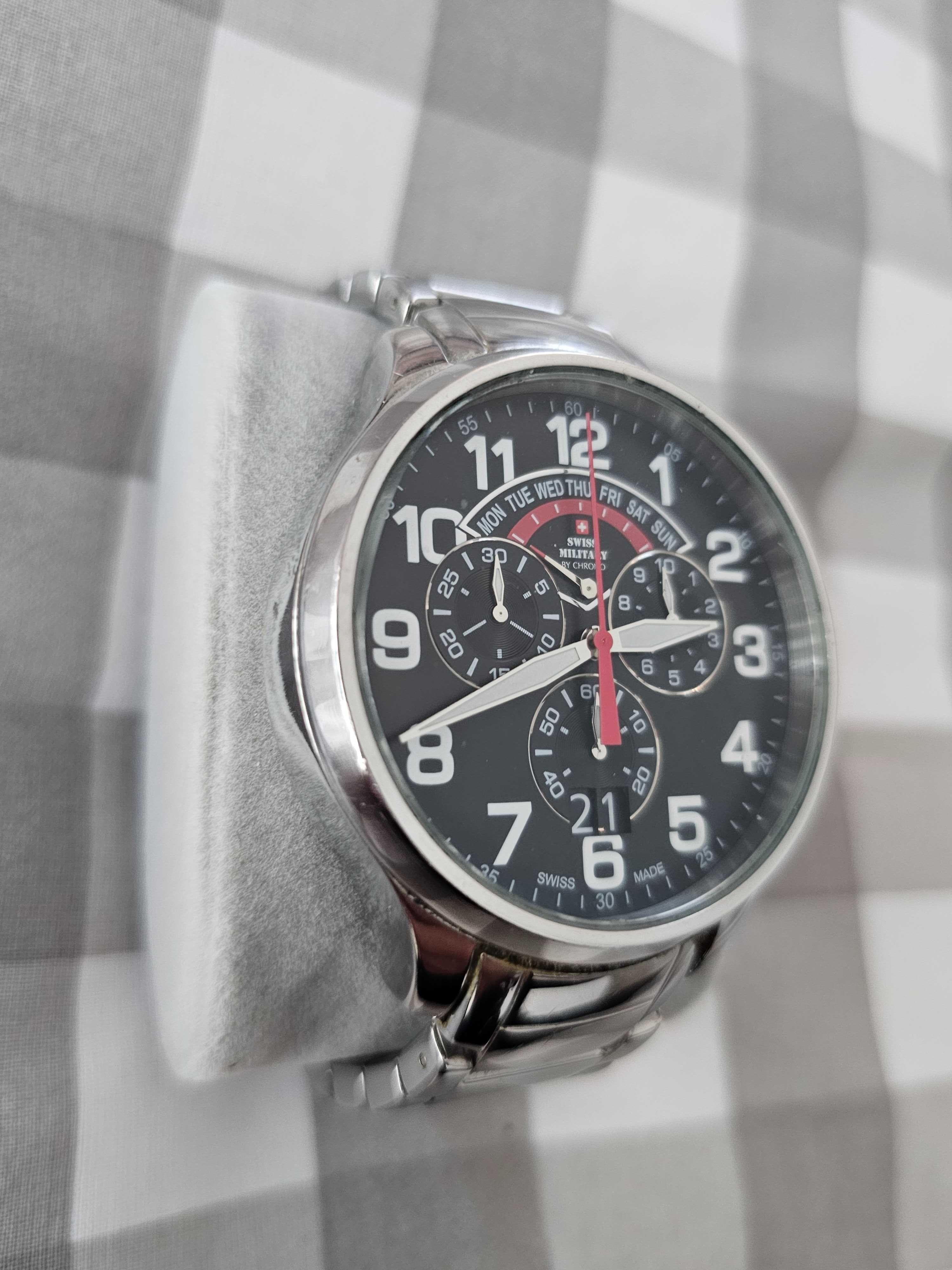 Relogio  Militare Official Swiss  Swiss Made   VALOR NA LOJA 490 EUROS