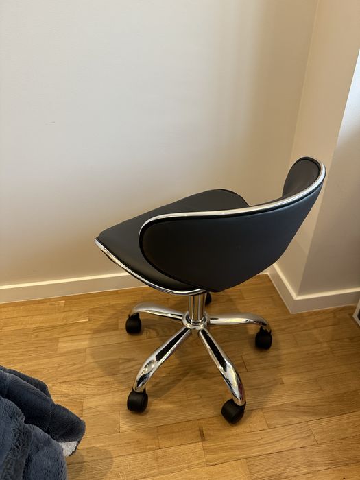Cadeira de secretaria