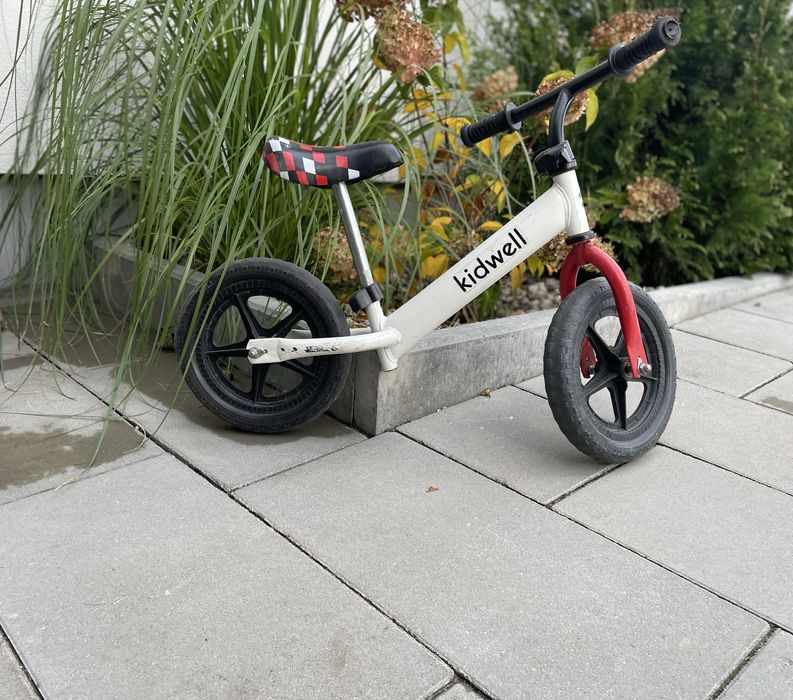 Rowerek biegowy Kidwell