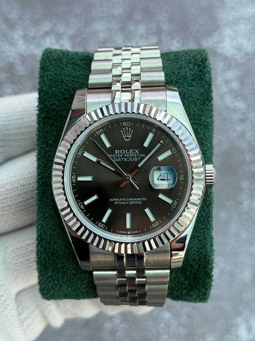 Механические часы Rolex Oyster Perpetual Datejust Grey