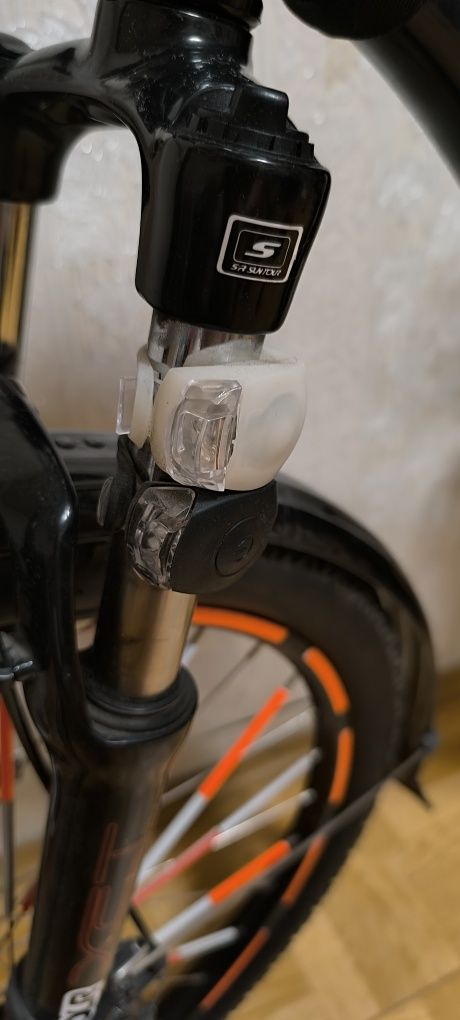 Mongoose велосипед продам
MONGOOSE SWITCHBACK EXPERT