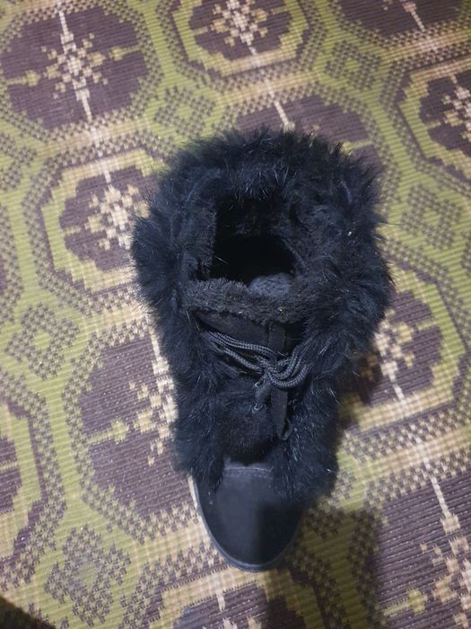 Ботінки з натуральним мехом