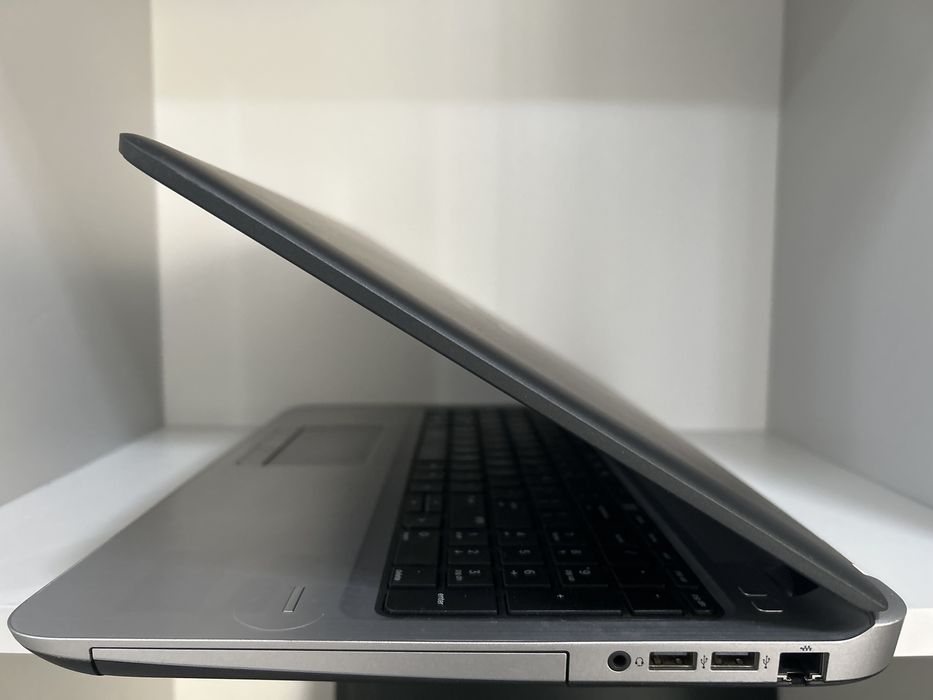 Laptop Poleasingowy HP 450 G3/i3-6100 2,3GHz/8GB DDR4/Dyski 628GB/15"/