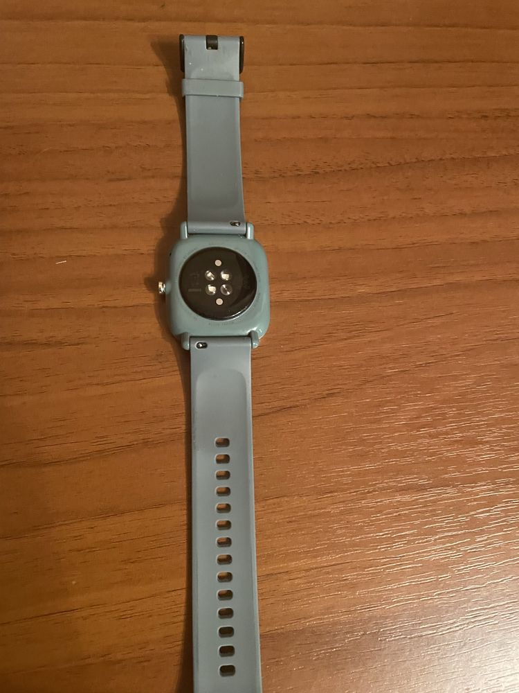 Продам часы amazfit