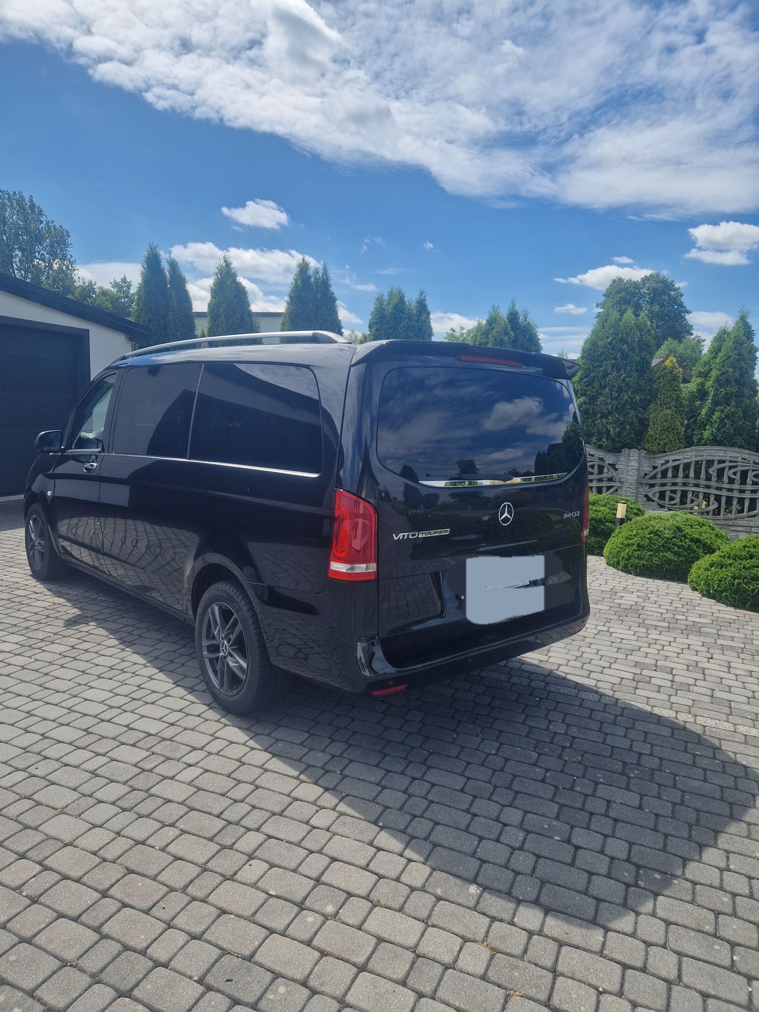 Mercedes Vito 9-osobowe możliwy leasing