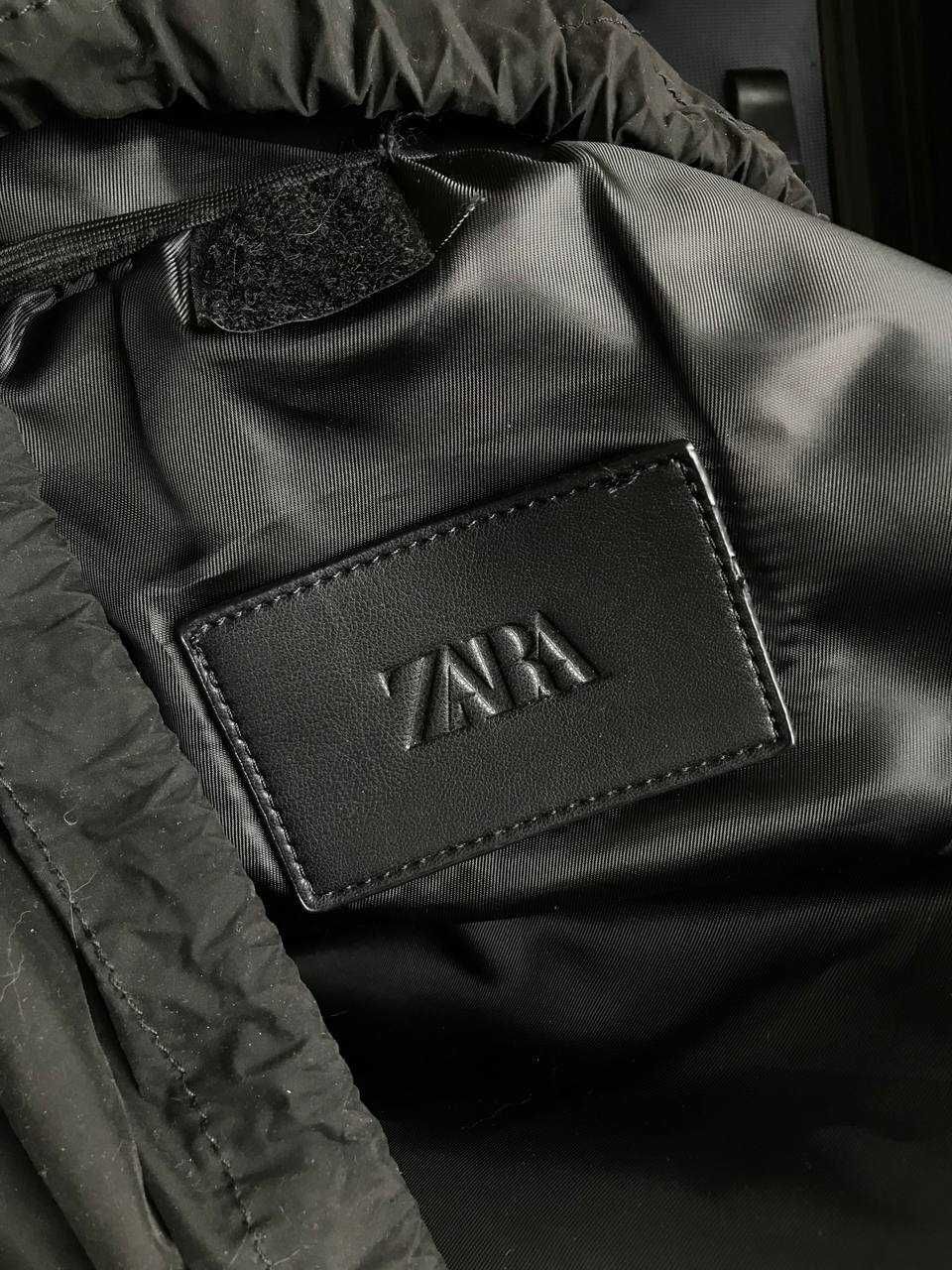 Чорний рюкзак zara