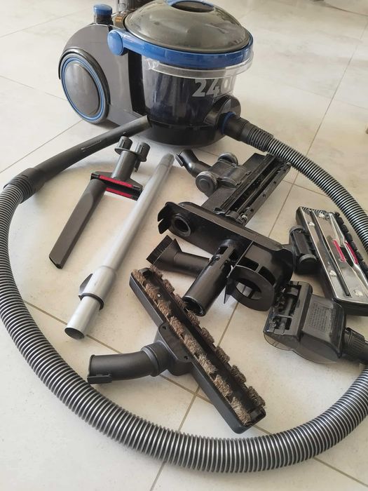 Mocny odkurzacz MPM Bora 2400