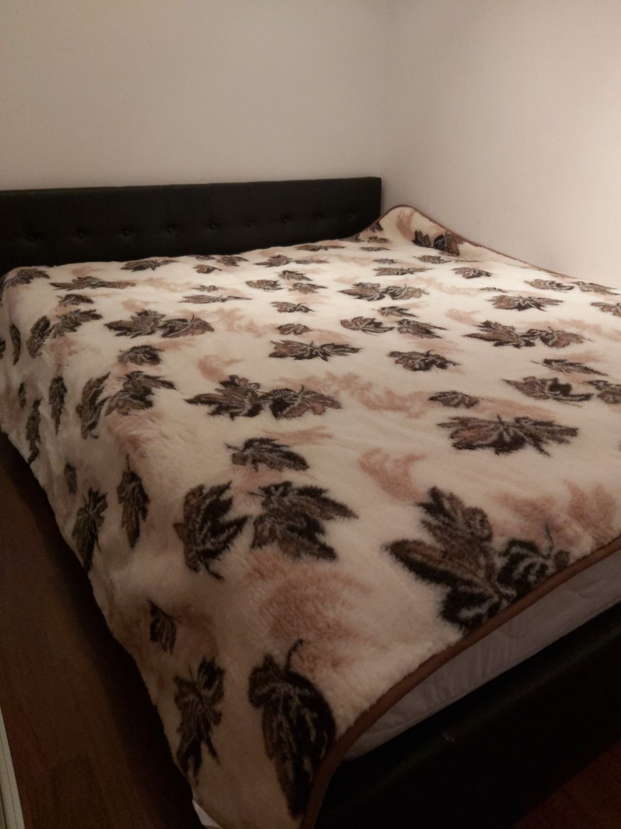 Kołdra 100% wełna owcza 200×220