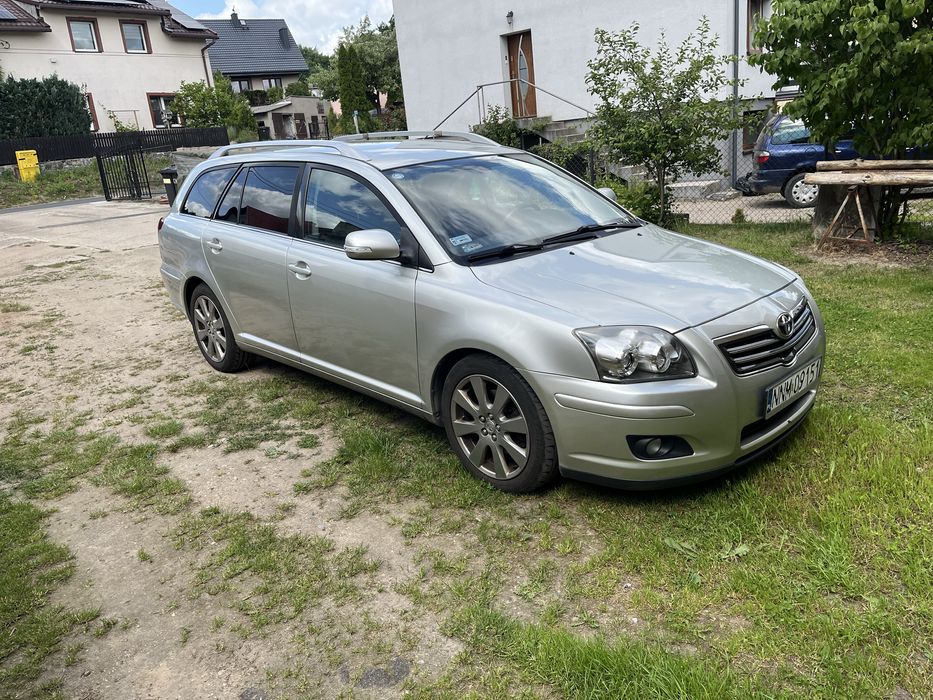 Toyota avensis t25 lift