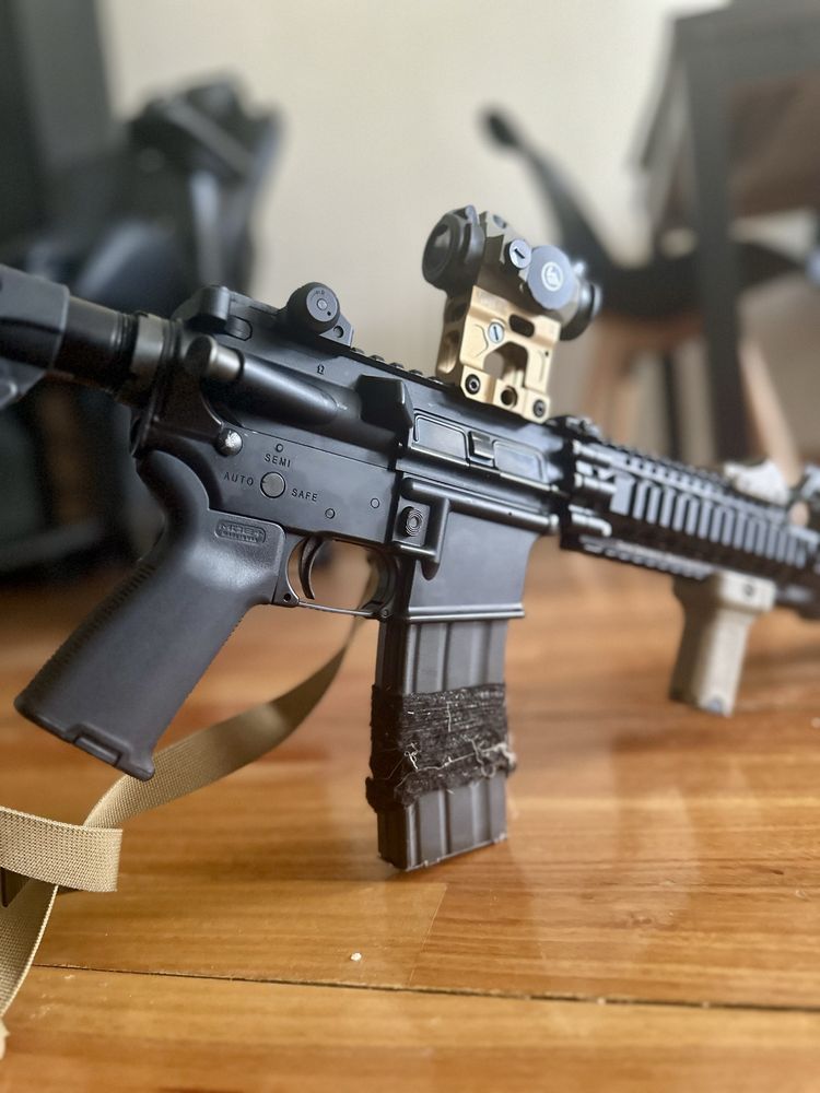 GHK M4A1 SOPMOD 2 + 9 mags