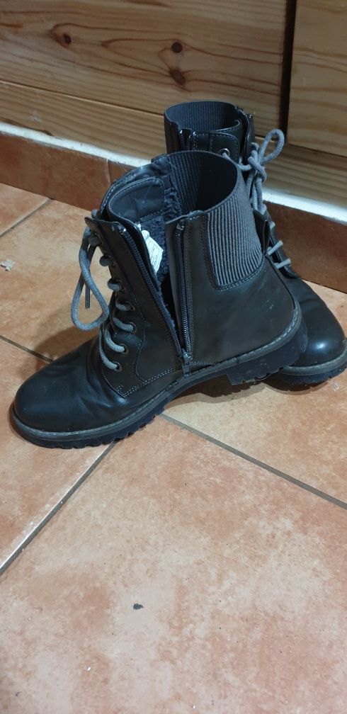 Bota de cano baixo